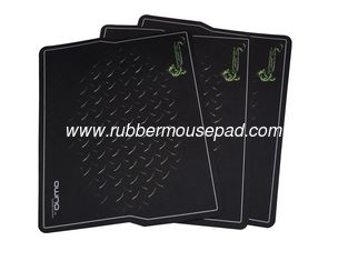 China OEM Environmentatl Rubber Mouse Natural CMYK Pad With Fabric Surface supplier