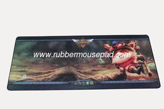 China Eco-Friendly Rubber Play Mat Polyester Fabric Top For Card Games supplier