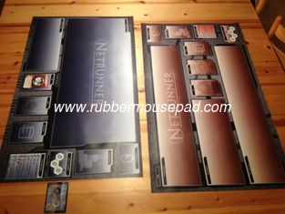 China Customized Comfort Rubber Play Mat Softness Durable For Card Games supplier