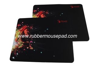 China Non-Skid Natural Rubber Mouse Pad CMYK Printing With Polyester Fabric Top supplier