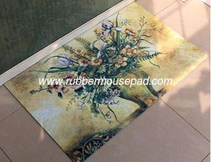 China Polyester Rubber Floor Carpet Heat Transfer Printing For Home Decoration supplier