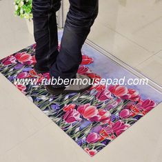 China Washable Flower Rubber Floor Carpet , Antislip Toilet Rubber Floor Mat supplier
