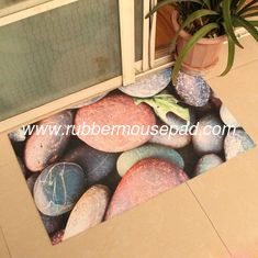 China Rectangular Beautiful Rubber Floor Carpet Washable With Logo Print supplier