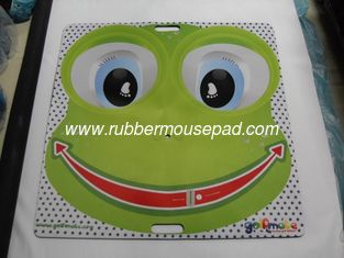 China Customized Cute Rubber Play Mat Foldable Rectangular For Kid Playing supplier