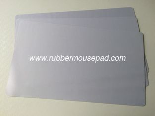 China Blank White Fabric Rubber Table Play Mat 24&quot;x14&quot;x1/16&quot; ROHS SGS Approved supplier