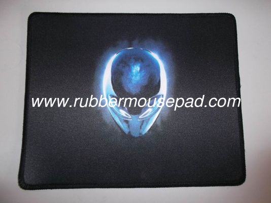 Eco-Friendly Rubber Play Mat Non-Skid With Polyester Fabric Top