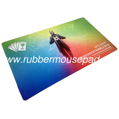 Anti-Slip Natural Rubber Play Mat 4 Colors With Customized Sizes / Shapes